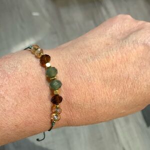 Beautiful bracelet, adjustable size